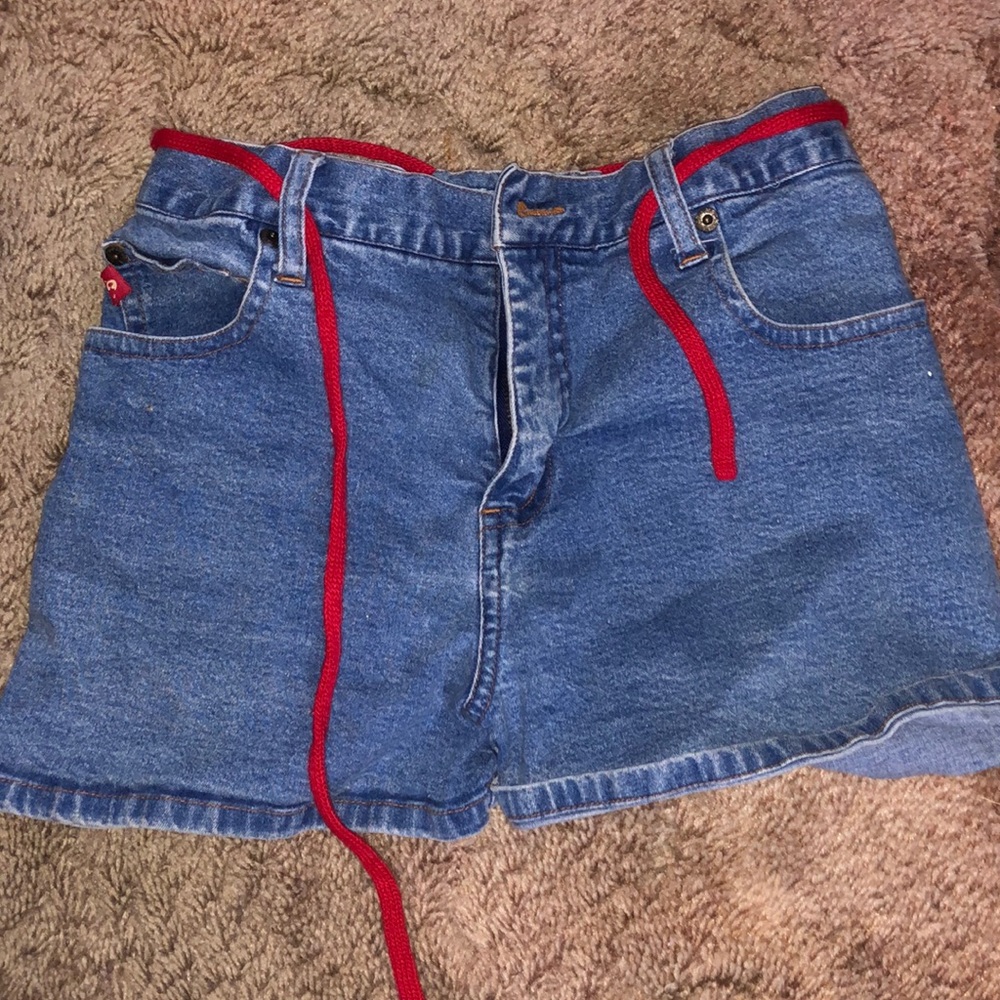 jean shorts with tie belt